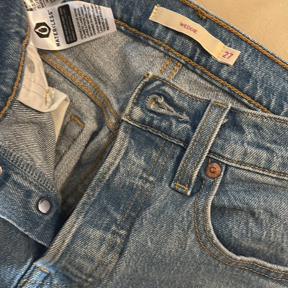 Brand new Levi’s jeans - Picture 4 of 4
